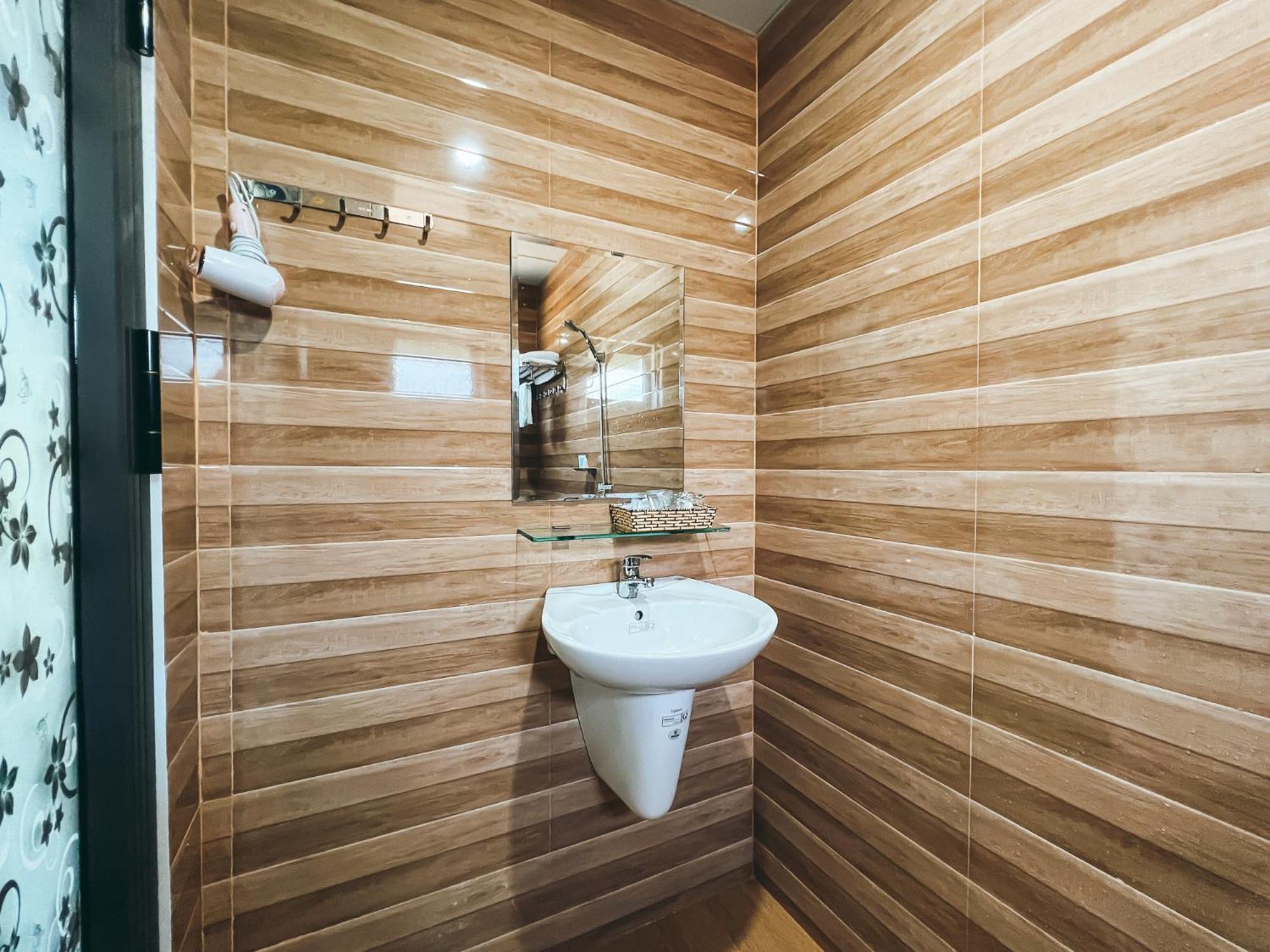 Bazan Home - Hotel & Bungalow Pleiku Δωμάτιο φωτογραφία